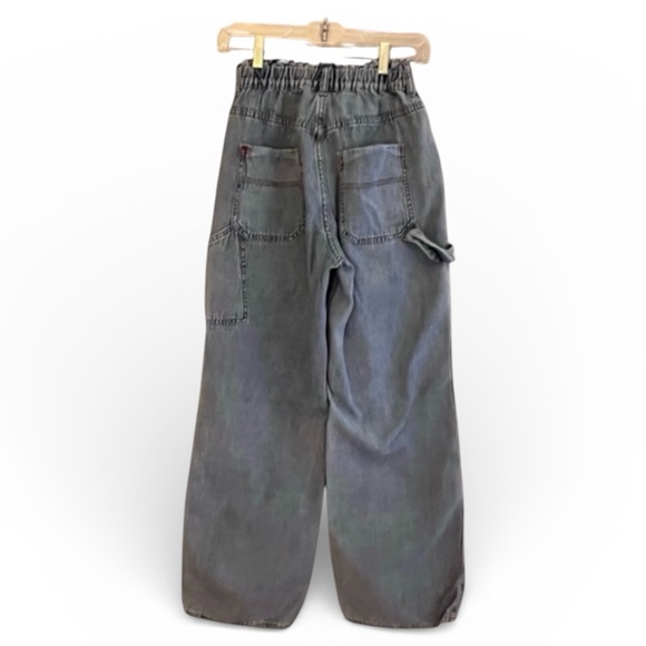 BDG Urban Outfitters Carpenter High Rise Wide Leg Light Wash Size‎ XS - Picture 2 of 16